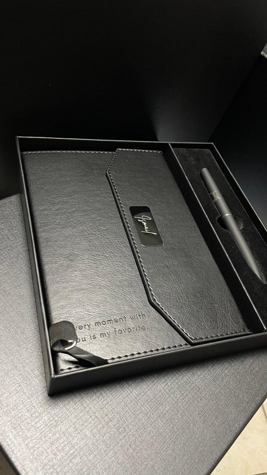 Coffret Cadeau Noir – Agenda & Stylo Personnalisés | Gifts House