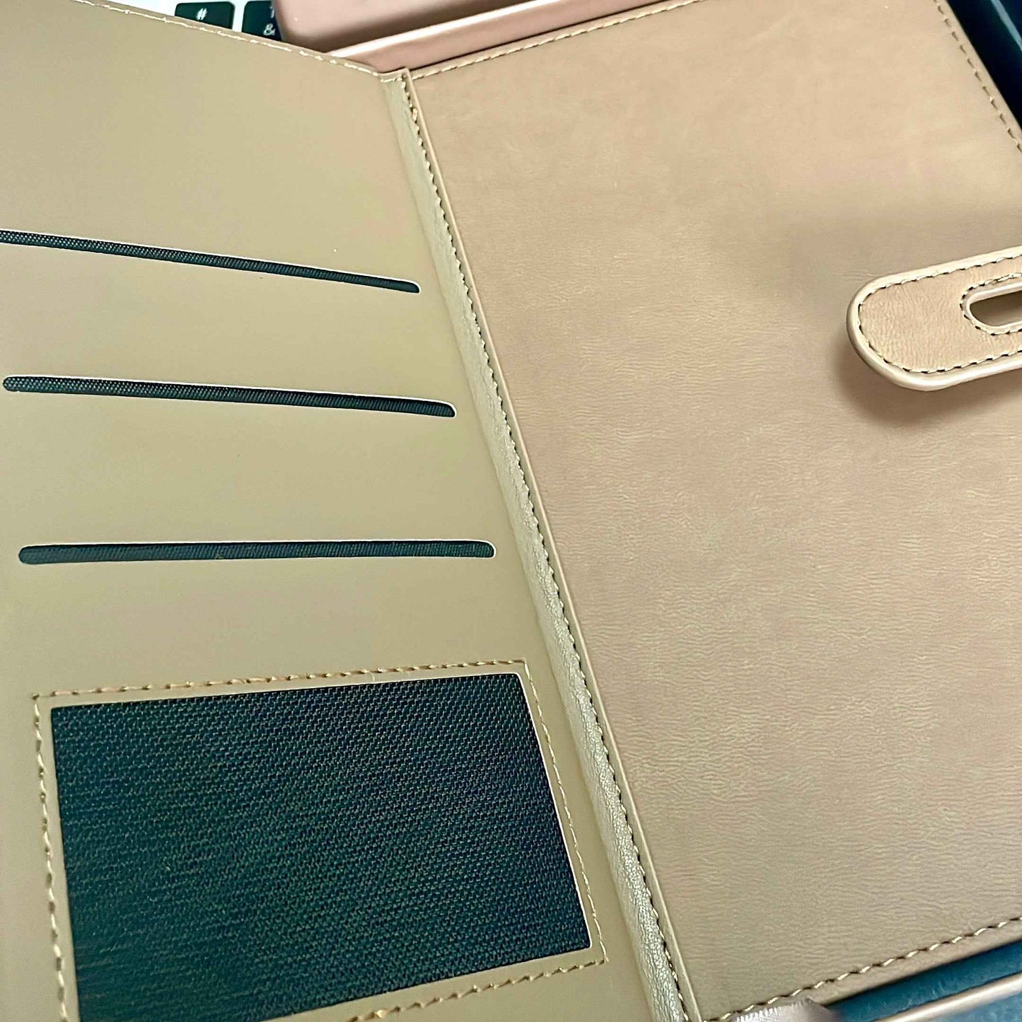 Coffret Carnet & Stylo Personnalisé – Élégance Marron