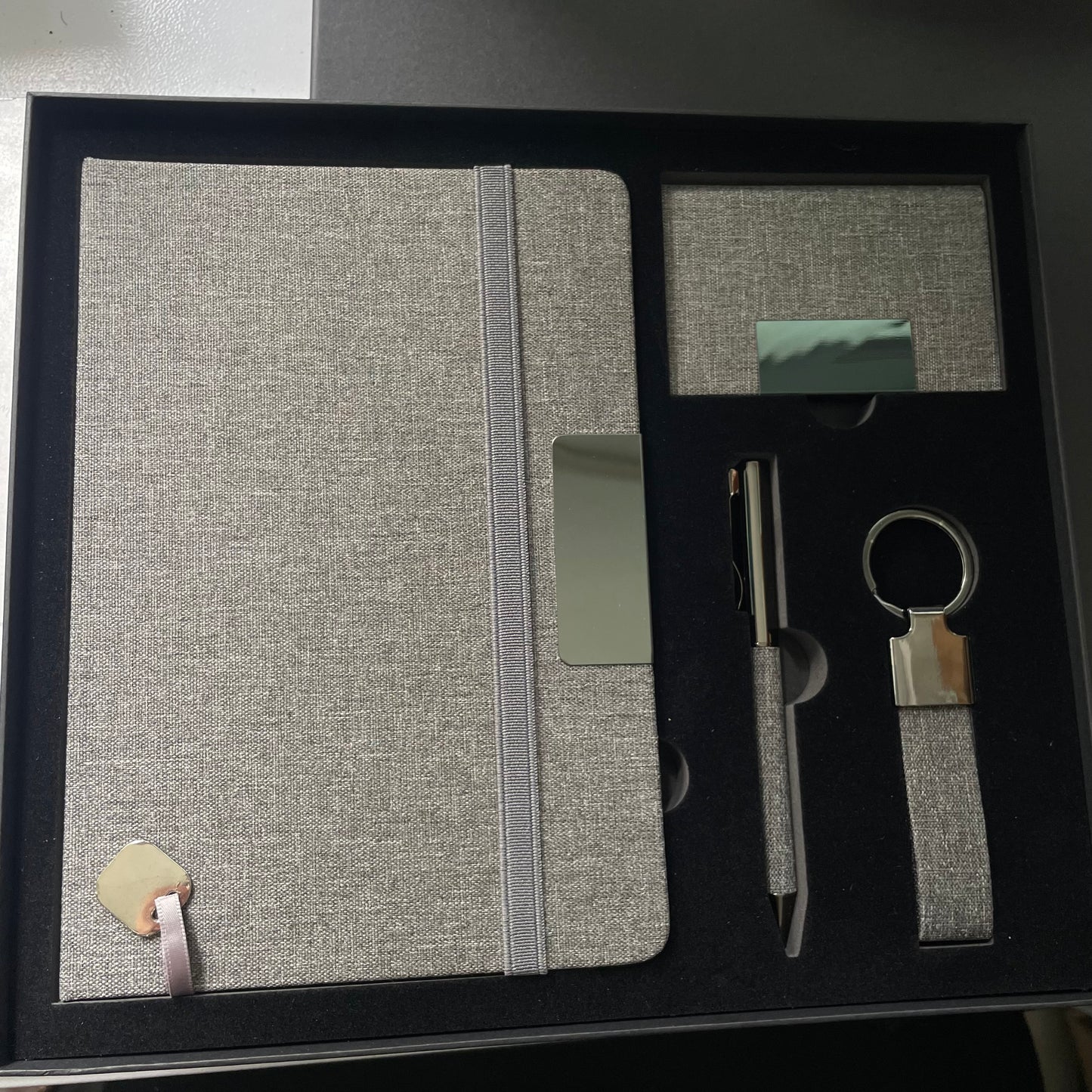 Coffret noir jeans élégant personnalisé