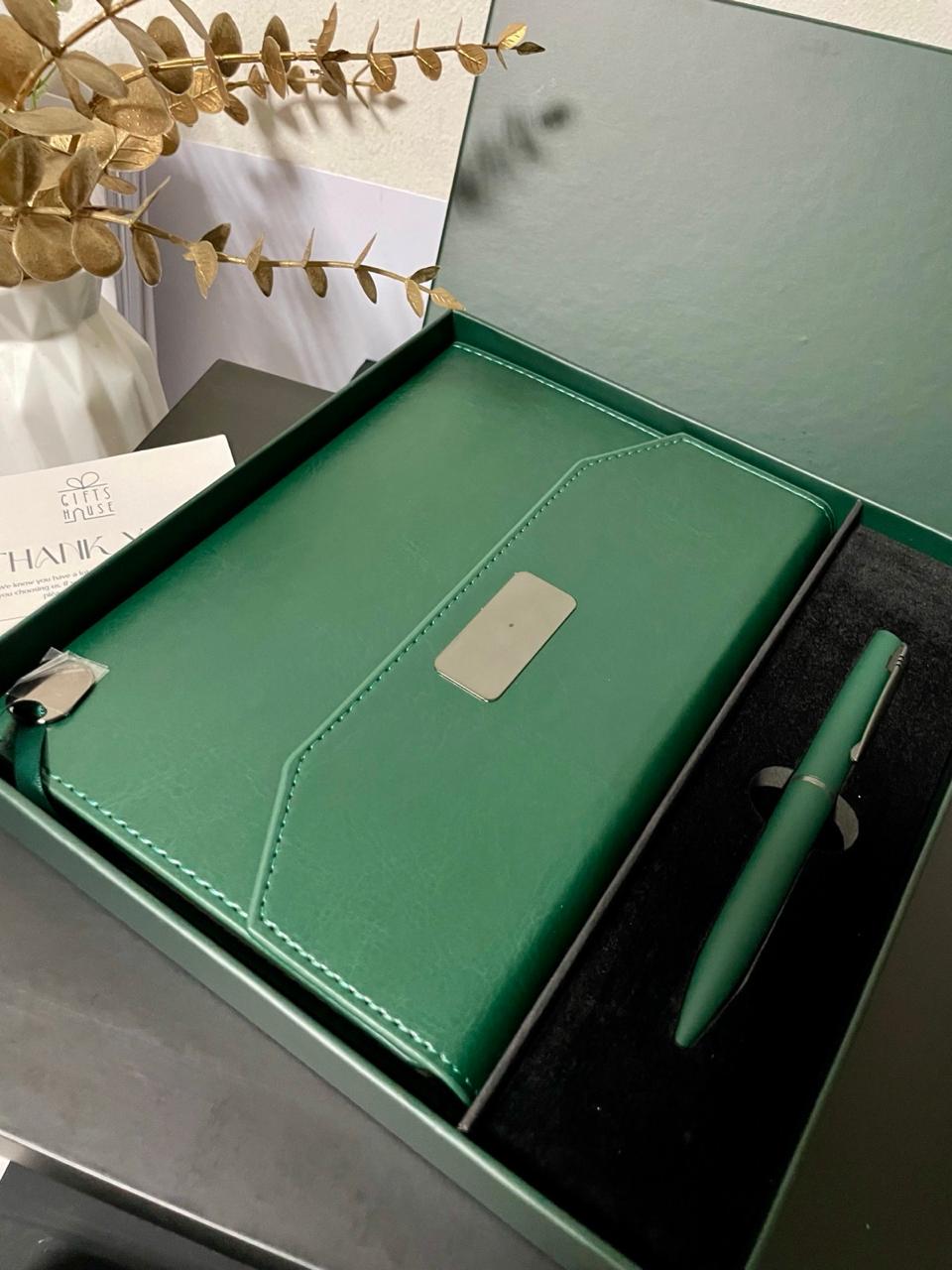 Coffret cadeau élégant - Agenda et stylo