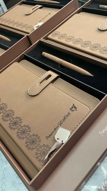 Coffret Carnet & Stylo Personnalisé – Élégance Marron