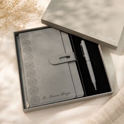 Coffret Carnet & Stylo Personnalisé – Élégance Gris