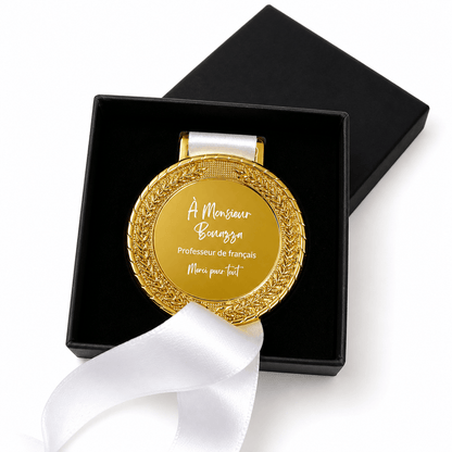 Médaille Personnalisée avec Boîte – Cadeau Professeur & Jury Maroc | Gifts House